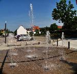 Wasserspiele am Dorfplatz  2015, Copyright: W. Schwenk
